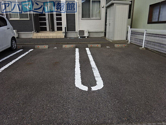4 / 4