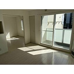 C s Square kotoni 1階1LDKのリビング/ダイニング