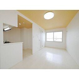 プルミエ 2階1LDKのリビング/ダイニング