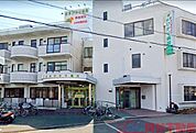 摂津ひかり病院 徒歩10分。 800m
