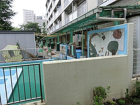 亀戸保育園 徒歩9分。 650m