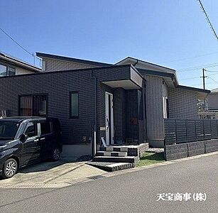 外観:軽量鉄骨スレートぶき平屋建て 外観:軽量鉄骨スレートぶき平屋建て