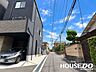 外観：前面道路含む現地写真