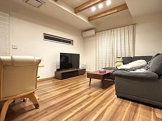 リビング/ダイニング 四日市市伊坂台3丁目　中古一戸建て