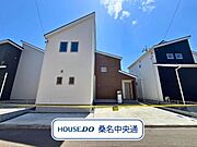 小中学校まで徒歩15分圏内、三岐鉄道馬道駅まで徒歩10分の通学しやすい立地です。