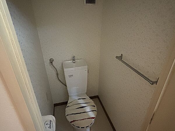 トイレを拡大表示
