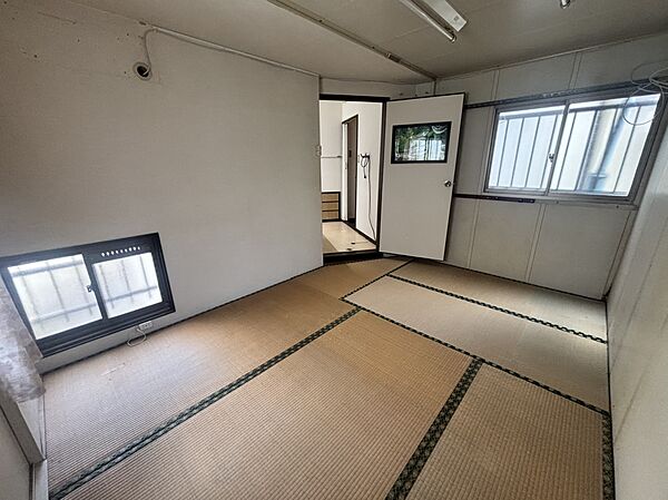 室内