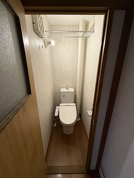 トイレを拡大表示