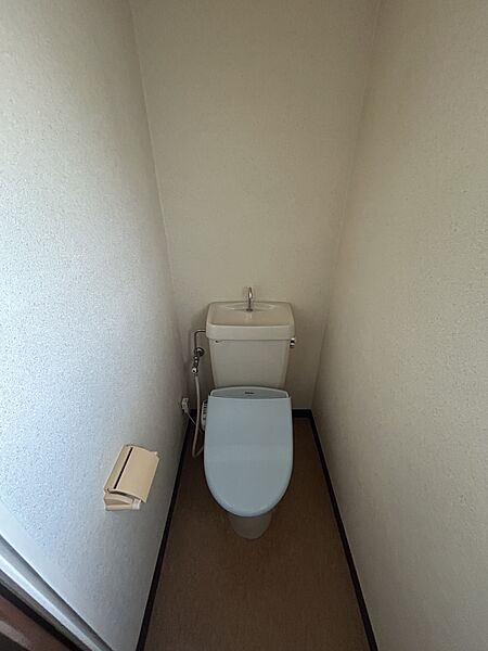 トイレを拡大表示