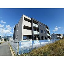 シャーメゾン春の宮  ｜ 長野県岡谷市長地権現町2丁目（賃貸マンション1LDK・2階・44.29㎡） その1