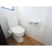 建物内の同仕様の部屋の写真となります。