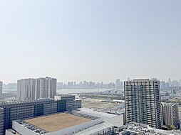 バルコニーからの眺め（西方向）［2025年4月19日撮影］