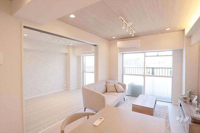 リビング/ダイニング 秀和幡ヶ谷レジデンス 4階/-