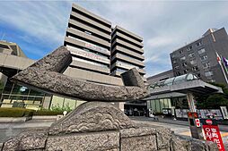 港区役所・芝地区総合支所の外観