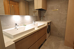 洗面室［2025年11月3日撮影］