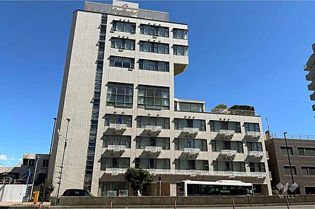 セントラル病院松濤の外観