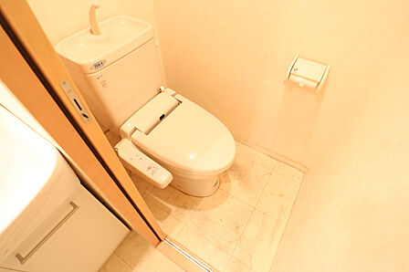 トイレすっきりとした空間でとても綺麗です!