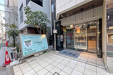 建物1階のテナント