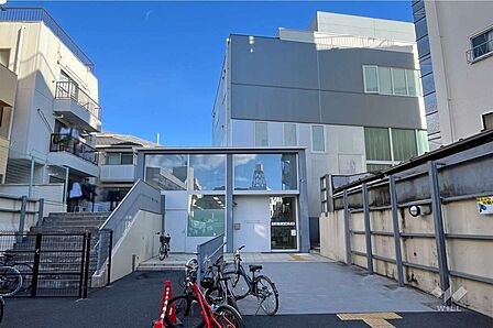 児童青少年センターフレンズ本町の外観