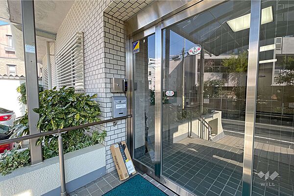 エントランスを拡大表示