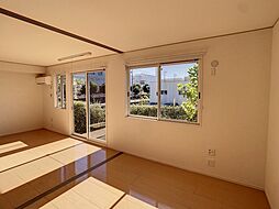 アムール江添 201 2階1LDKのリビング/ダイニング