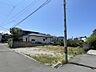 室内：北東側から撮影。周囲は住宅街です。