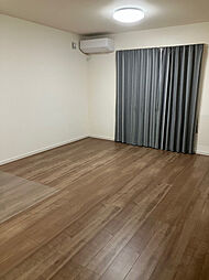 高松市亀田町　中古戸建 4LDKのリビング/ダイニング