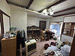 高松市新田町　中古戸建 5DKのリビング/ダイニング