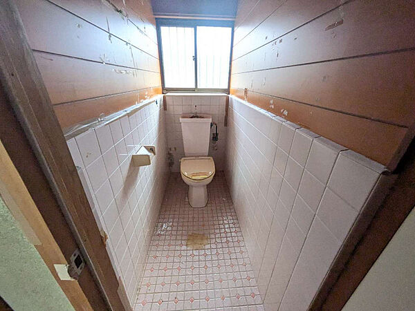 トイレを拡大表示