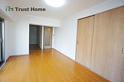 メゾンドール千里泉ヶ丘参号館