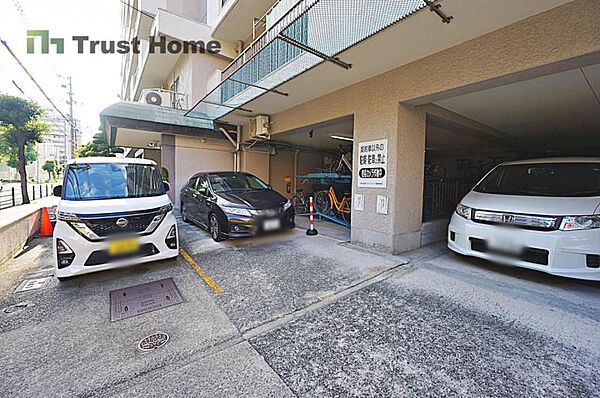 駐車場を拡大表示