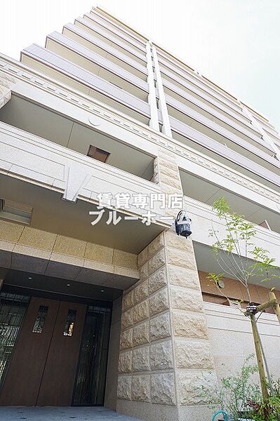 大阪府堺市堺区中之町東1丁(賃貸マンション2LDK・9階・60.09㎡)の写真 その1