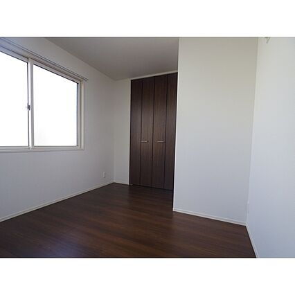Feliz House_内装_3
