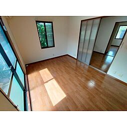 ディアスウインドウ 1階3DKのリビング/ダイニング