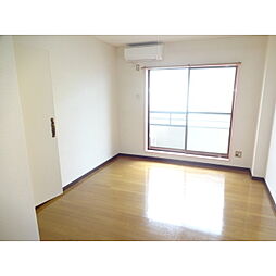 コーポジョイフル 4階1Kのリビング/ダイニング