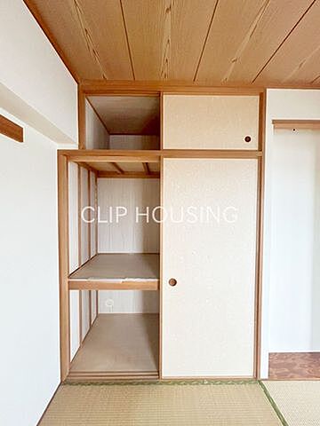 収納 ドラゴンマンション多摩学園都市伍番館 10階/-