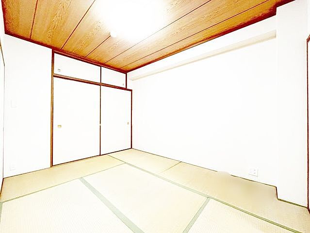 室内 ル・アール高尾エグザフォート 1階/-