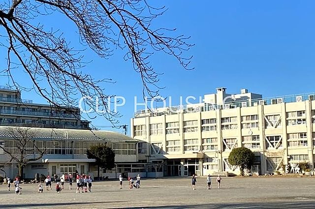 周辺 ロイヤルシャトー高幡不動 3階/-