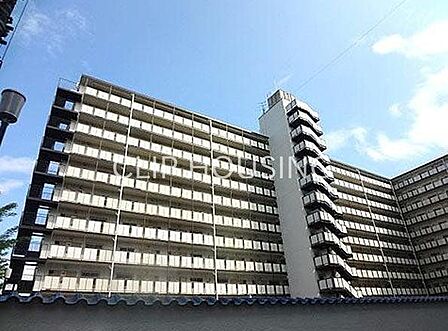 住宅ローン相談随時受付中!月々の支払額から計算して、実際にご自分がいくら借りられるのかシミュレーションすることが出来ます。お気軽にお問い合わせください。