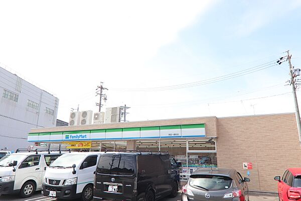 画像23:ファミリーマート　熱田一番町店