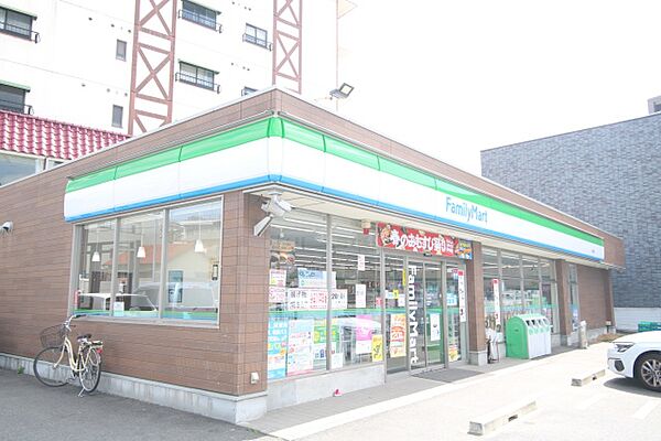 画像20:ファミリーマート　石川橋店