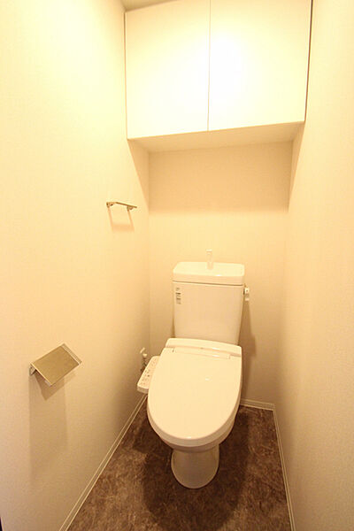 画像12:トイレ・バス別室