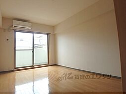 阪急京都本線 長岡天神駅 徒歩7分の賃貸マンション 2階1Kのリビング/ダイニング