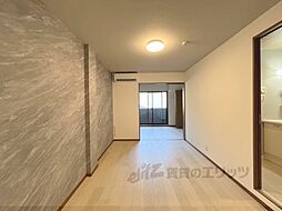 近鉄京都線 久津川駅 徒歩6分の賃貸マンション 2階1LDKのリビング/ダイニング