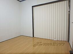 近鉄京都線 富野荘駅 徒歩5分の賃貸アパート 1階2DKのリビング/ダイニング