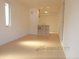 メゾンド本町 103