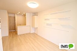 JR東海道・山陽本線 近江八幡駅 徒歩17分の賃貸アパート 1階1LDKのリビング/ダイニング