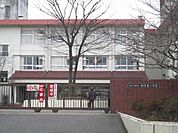 その他「近江八幡市立桐原東小学校まで1360m」