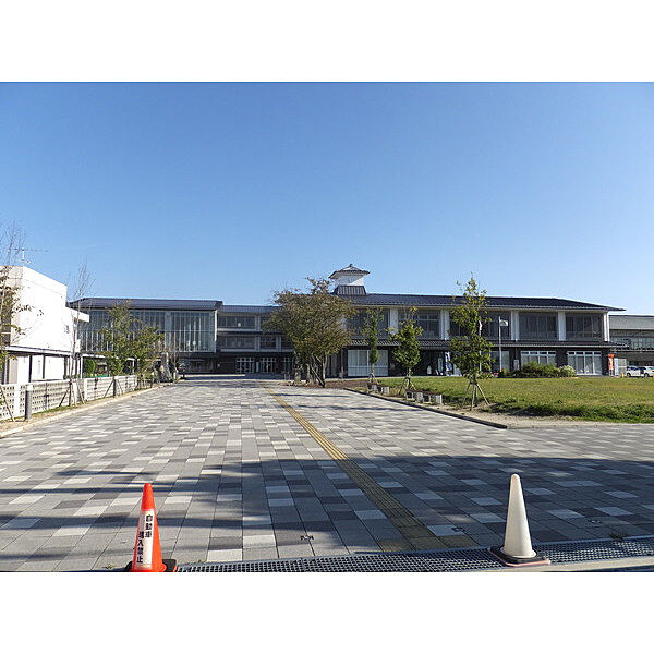 画像28:小学校「近江八幡市立金田小学校まで1604m」