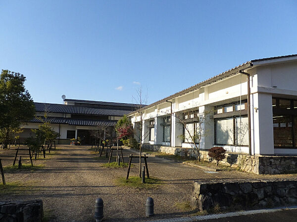 周辺を拡大表示